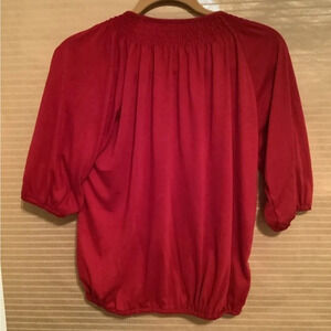 RED BLOUSE~ NWT~ MEDIUM
